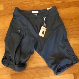 Lee | one true fit convertible Capri stretch shorts